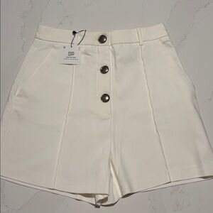 Zara NWT High Waist White Shorts with Button Detail Size Small/Med (note)